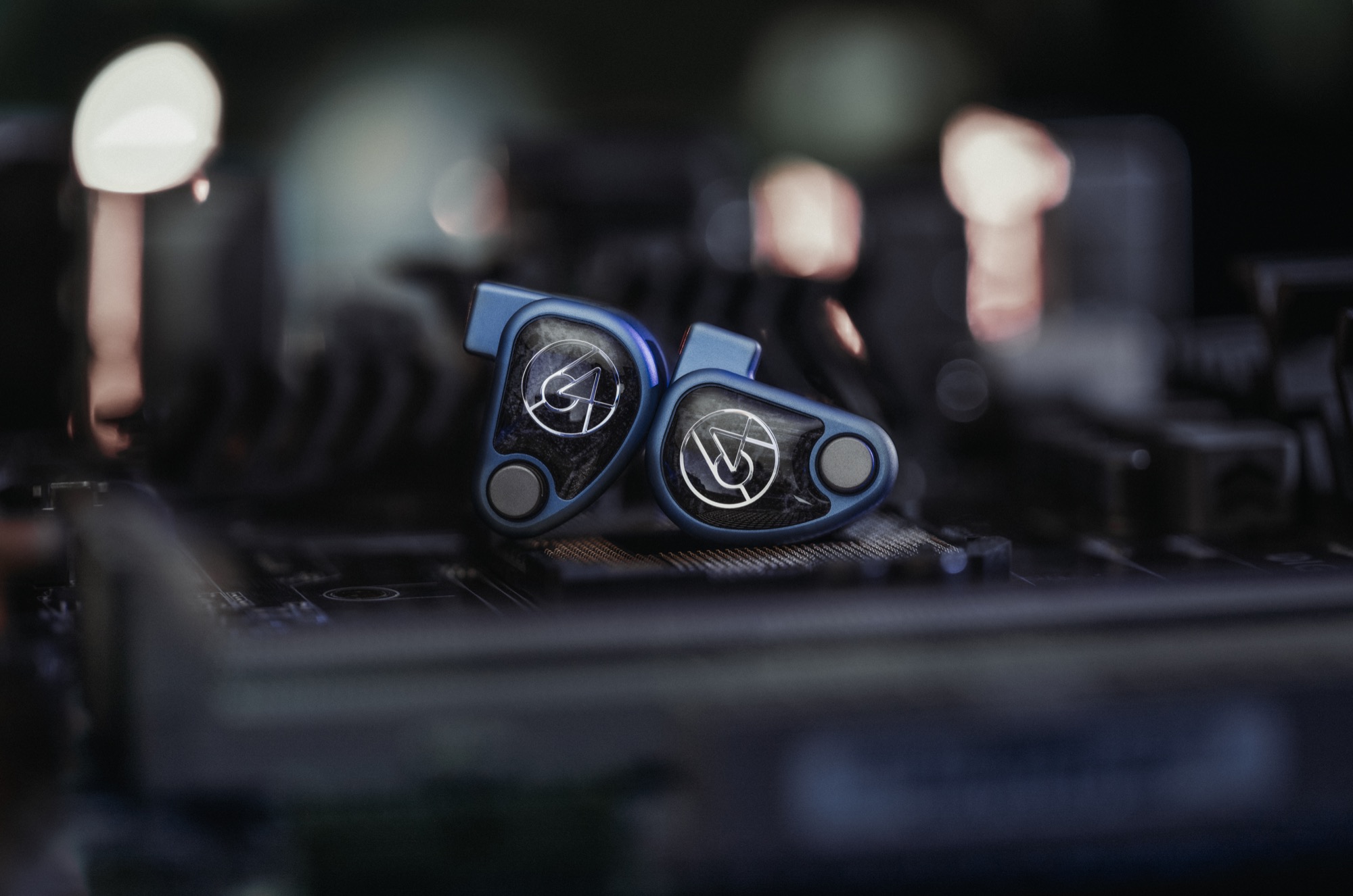 64 Audio U4s 4 Driver Hybrid Universal IEM